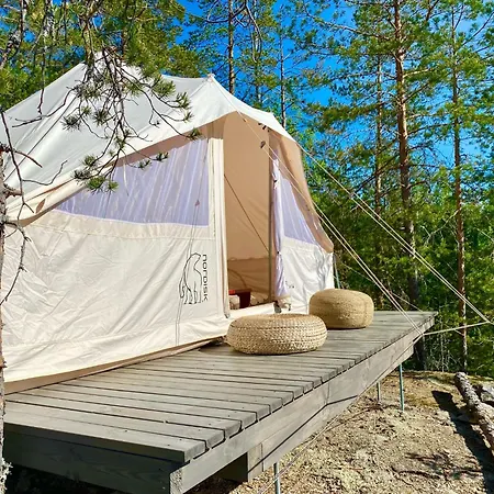 Mustikkalahti Tent & Breakfast